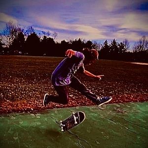 Meet your Posher, Dominic